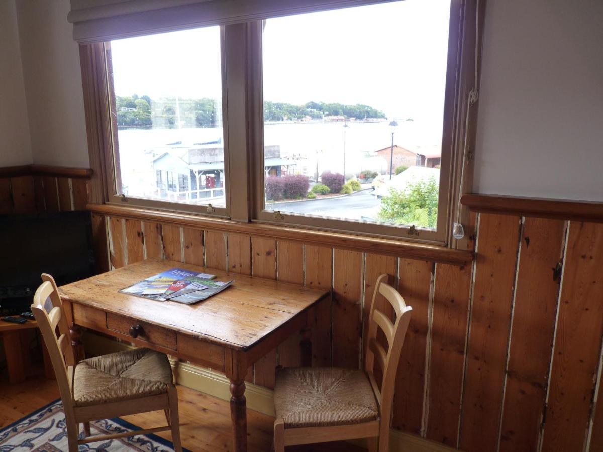 Bushman'S At Strahan Aparthotel Exterior foto